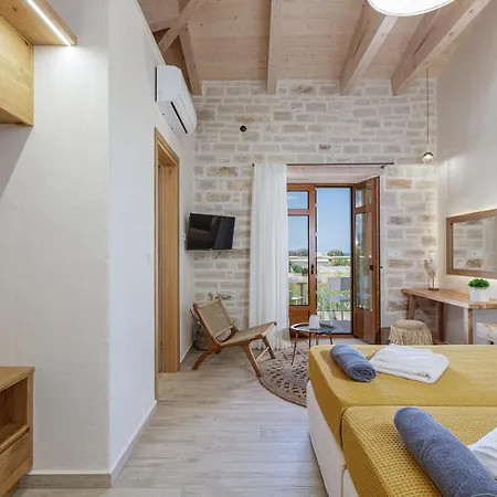 Thetida Villa, A Sublime Beachfront Retreat, By Thinkvilla Villa Sfáka