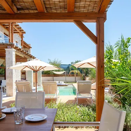 Villa Thetida Villa, A Sublime Beachfront Retreat, By Thinkvilla Sfáka
